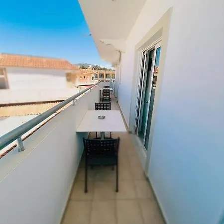 Pedro Navarino 3 Vakantiehuis *