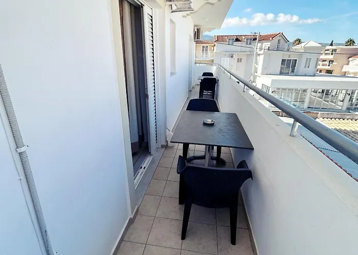 Tatil Evi Pedro Navarino 3 *