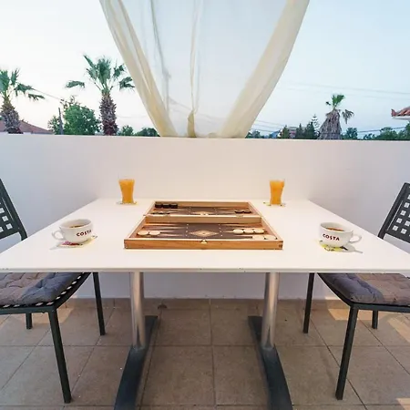 Tatil Evi Pedro Navarino 3 Laganas