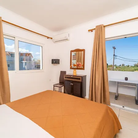 Pedro Navarino 3 Hébergement de vacances Laganas