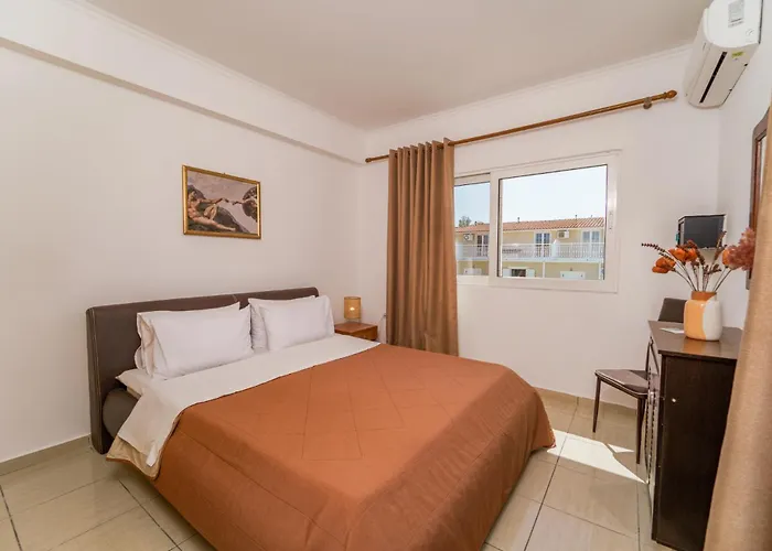 Feriehus Pedro Navarino 3 *